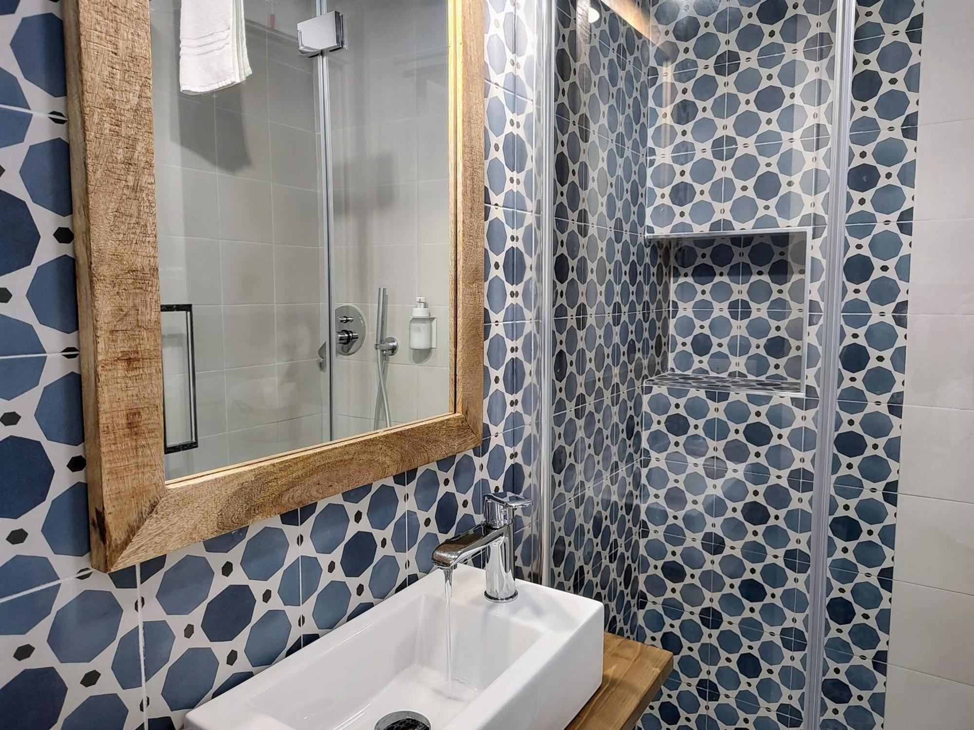 La Casa Di Vibi Hotel Cagliari Bagian luar foto