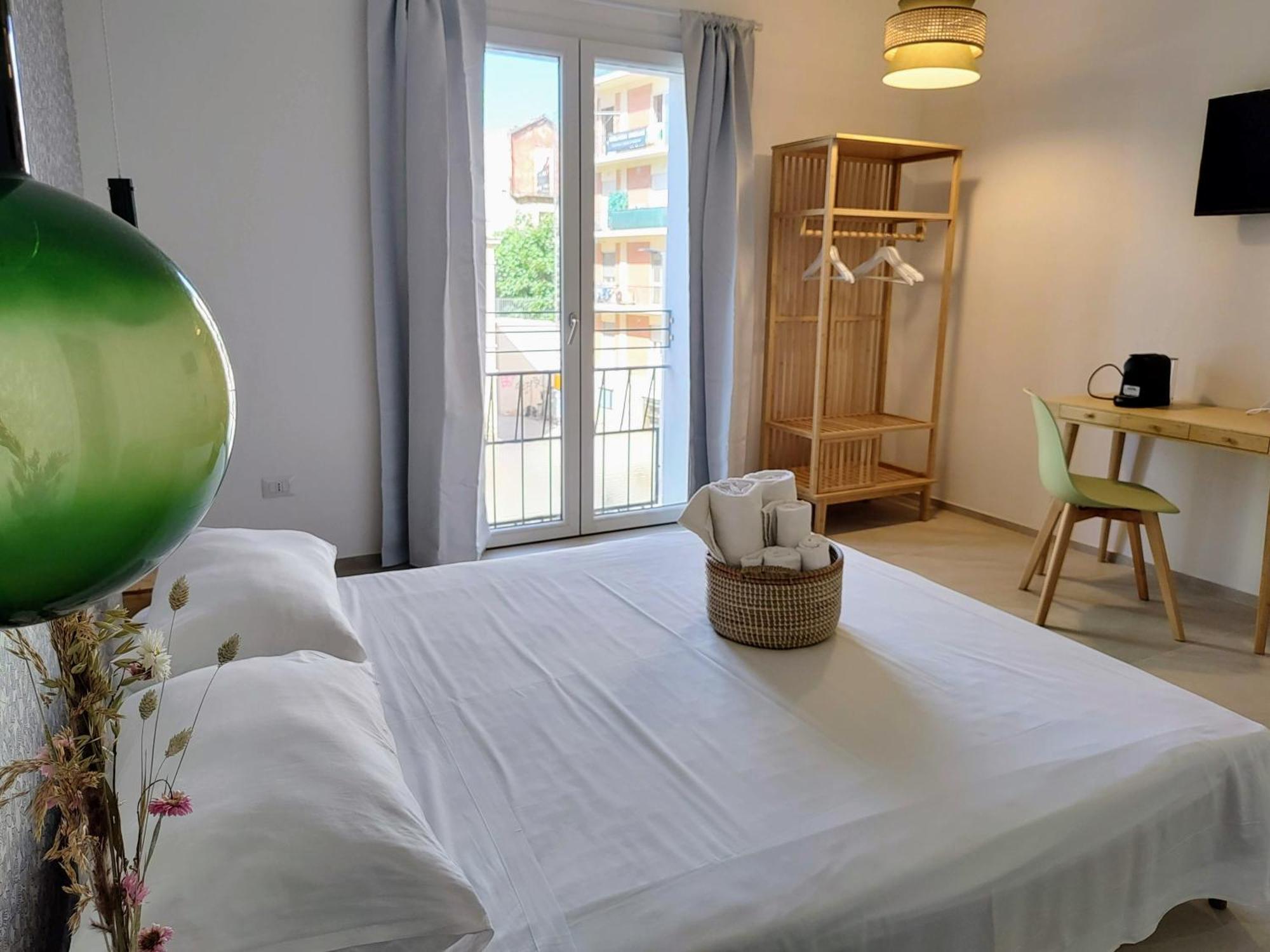 La Casa Di Vibi Hotel Cagliari Bagian luar foto